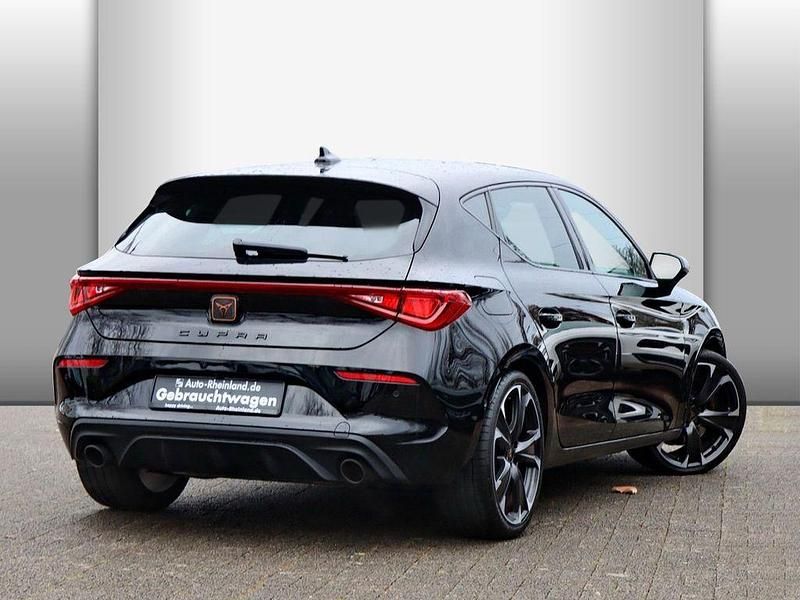 Gebraucht Cupra Leon VZ 245 PS (180 kW) 2023 Midnight schwarz metallic Limousine