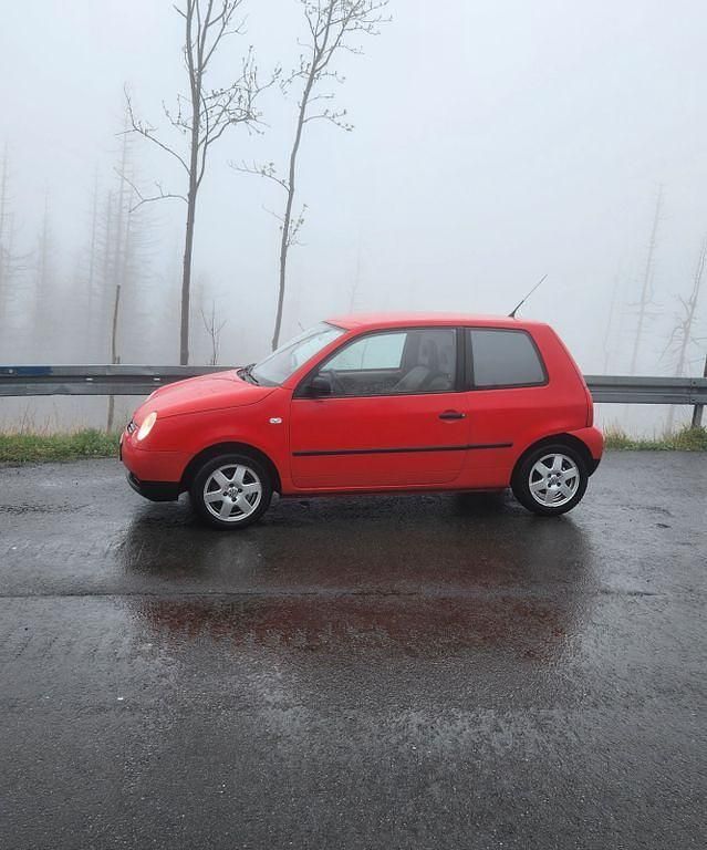 Gebraucht VW Lupo 50 PS (36 kW) 2001 Rot Kleinwagen