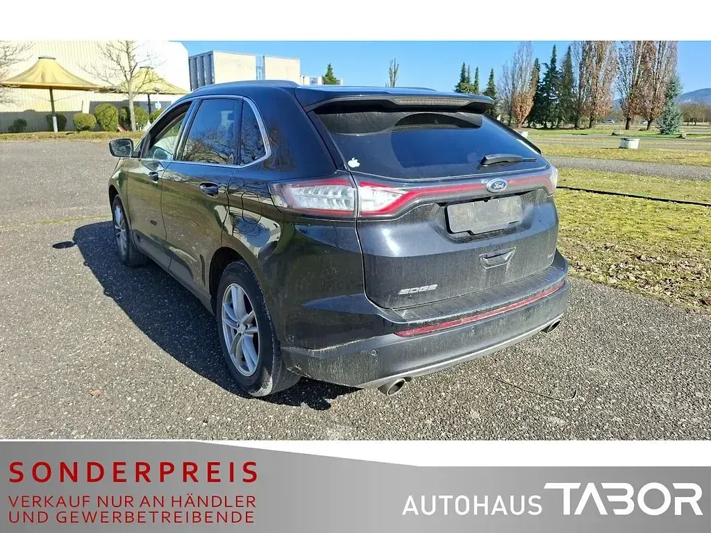 Second-hand Ford Edge Titanium 209 CP (153 kW) 2017 Negru SUV