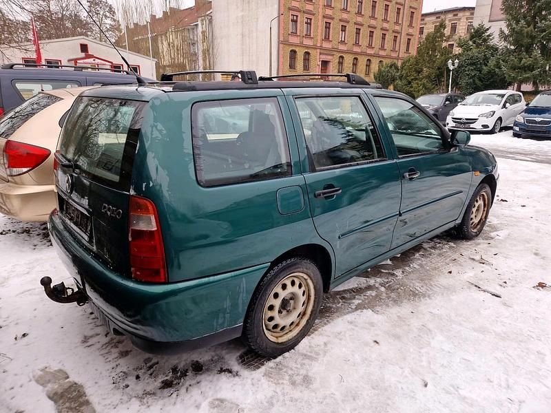 Gebraucht VW Polo 60 PS (44 kW) 1997 Grün Kombi