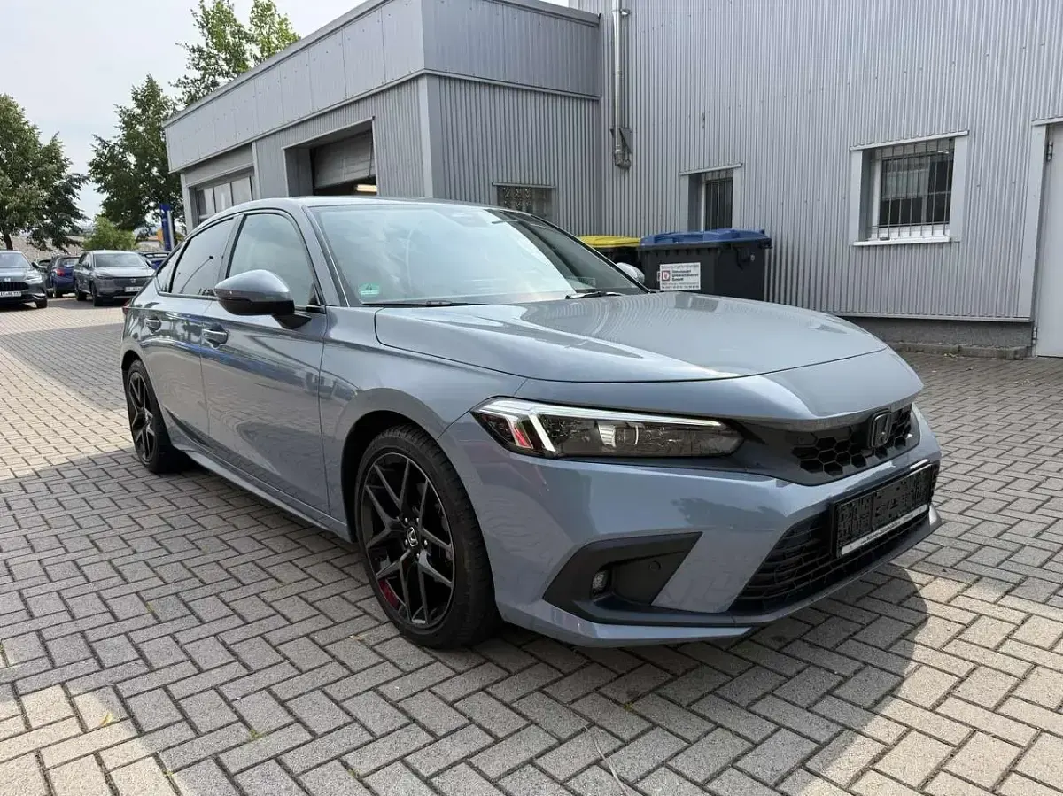 Gebraucht Honda Civic Advance 184 PS (135 kW) 2023 Grau Limousine