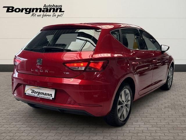 Gebraucht Seat Leon Style 110 PS (80 kW) 2017 Rot Limousine