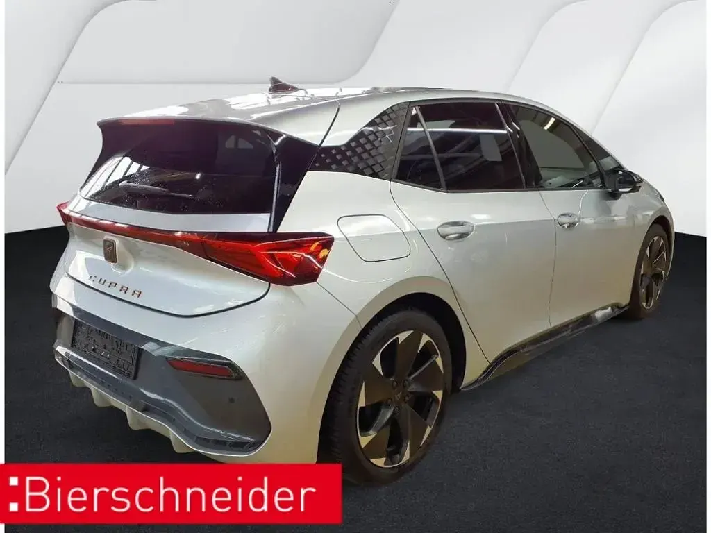 Używany Cupra Born 169 kW (231 KM) 2025 Srebrny Hatchback
