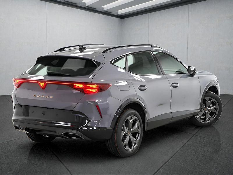 Neu Cupra Formentor 150 PS (110 kW) 2025 Grau SUV