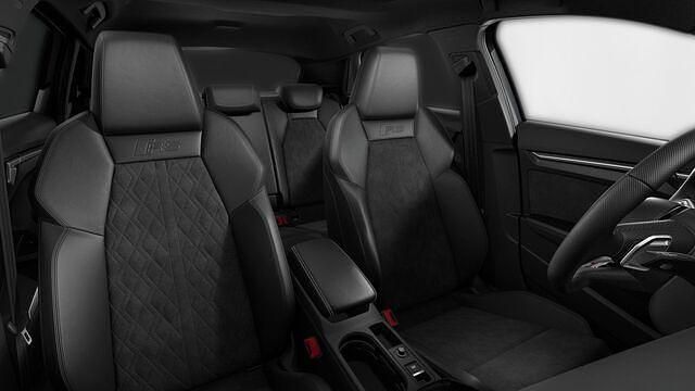 Gebraucht Audi RS3 Ambiente 400 PS (294 kW) 2024 Grau Limousine