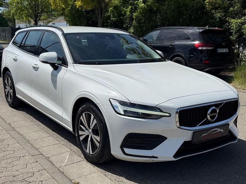 Gebraucht Volvo V60 150 PS (110 kW) 2020 Weiß Kombi