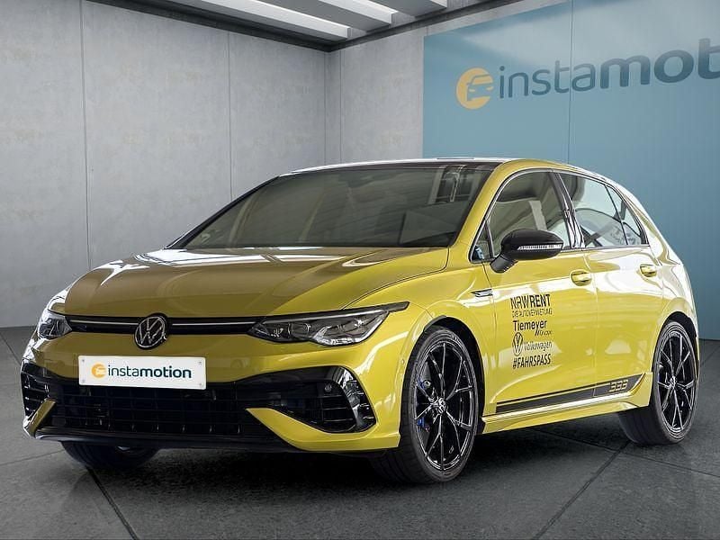 Gelb Gebraucht 2023 VW Golf VIII R Kleinwagen | 41.849 € (Guter Preis) - Bild 1/4