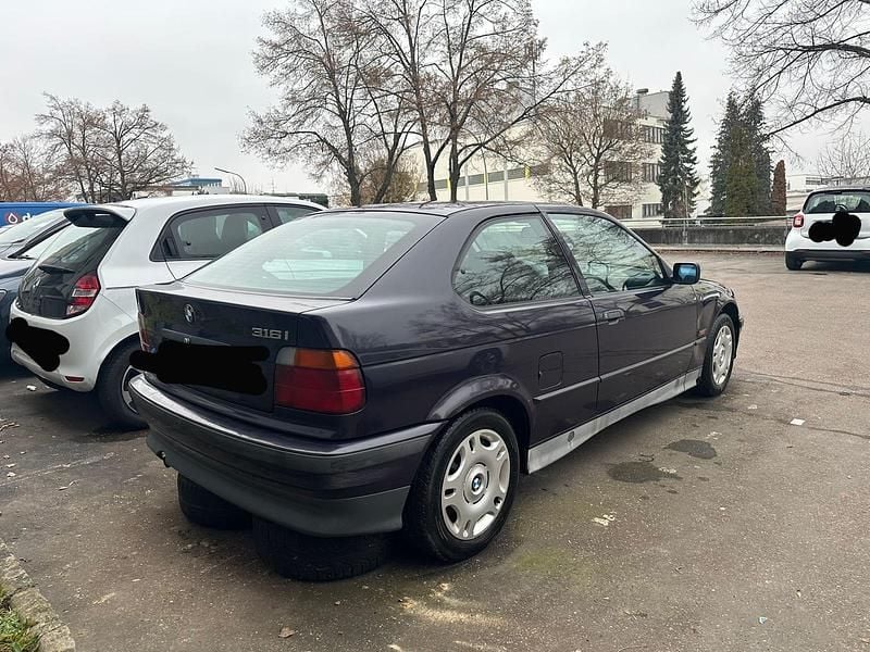 Gebraucht BMW 316 Basis 101 PS (74 kW) 1995 Violet Coupé