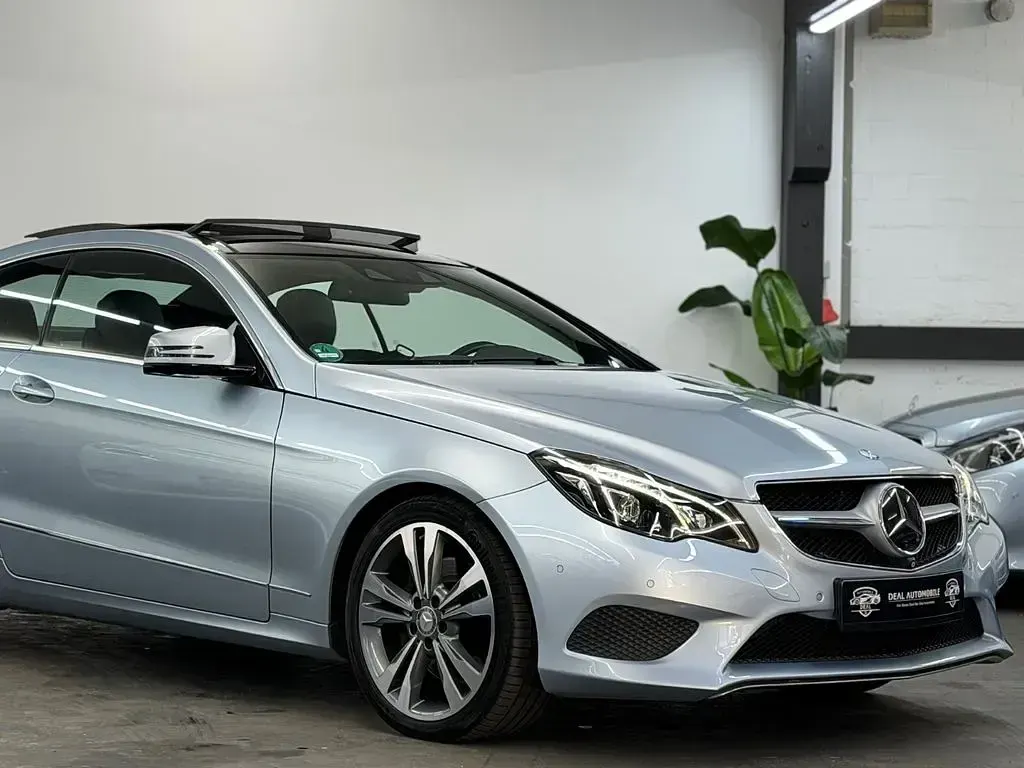 Gebraucht Mercedes E350 306 PS (225 kW) 2015 Silber Coupé