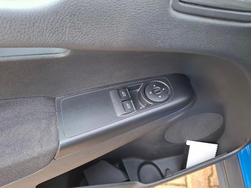 Gebraucht Ford Transit Trend 101 PS (74 kW) 2021 Blau Van / Kleinbus