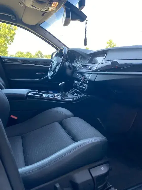 Gebraucht BMW 525 204 PS (150 kW) 2010 Schwarz Limousine