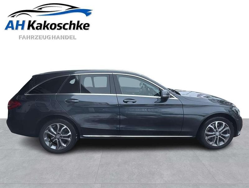 Gebraucht Mercedes C250 AMG 204 PS (150 kW) 2016 Tenoritgrau  metalliclack Kombi