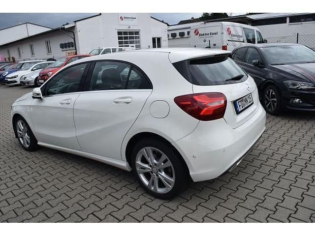Gebraucht Mercedes A200 Urban 136 PS (100 kW) 2016 Limousine