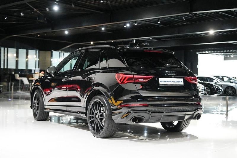 Gebraucht Audi RS Q3 Sport 400 PS (294 kW) 2020 Mythosschwarz metallic SUV