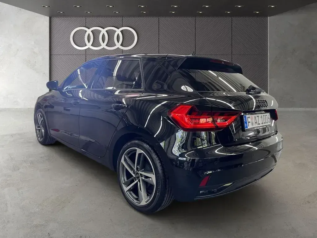 Gebraucht Audi A1 Sportback Advanced Plus 95 PS (69 kW) 2026 Schwarz Kleinwagen