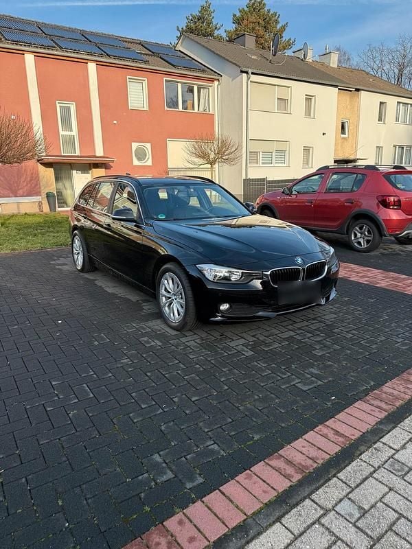 Gebraucht BMW 316 136 PS (100 kW) 2013 Schwarz Kombi
