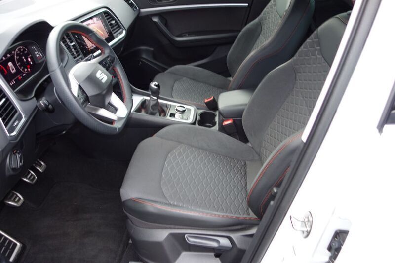 Gebraucht Seat Ateca Beats 150 PS (110 kW) 2024 Weiß SUV