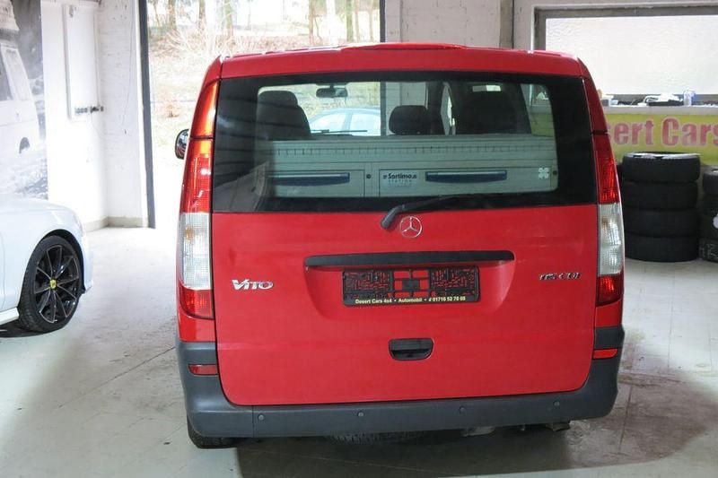 Gebraucht Mercedes Vito 150 PS (110 kW) 2006 Rot Van