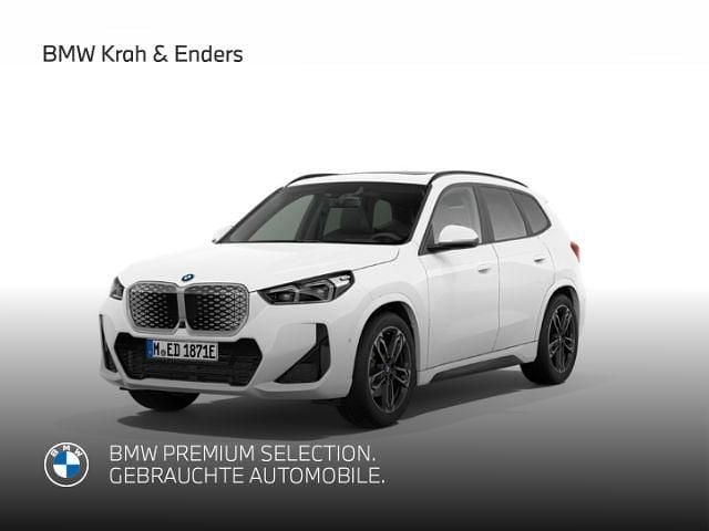 Weiß Gebraucht 2023 BMW iX1 M Sport SUV | 37.850 € (Guter Preis) - Bild 1/4