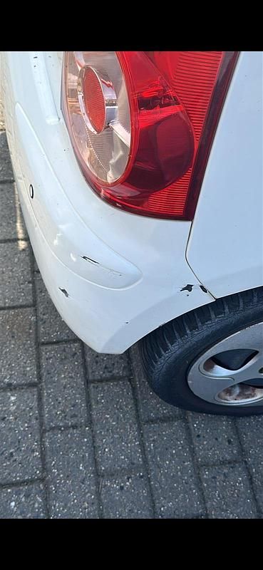 Gebraucht Kia Picanto 65 PS (47 kW) 2010 Weiß Kleinwagen