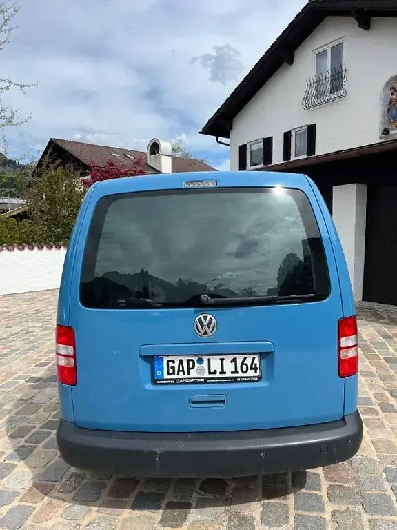 Gebraucht VW Caddy 102 PS (75 kW) 2013 Blau Van / Kleinbus