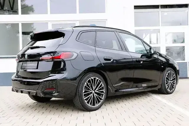 Gebraucht BMW 218 Active Tourer M Sport 150 PS (110 kW) 2024 Andere Van / Kleinbus