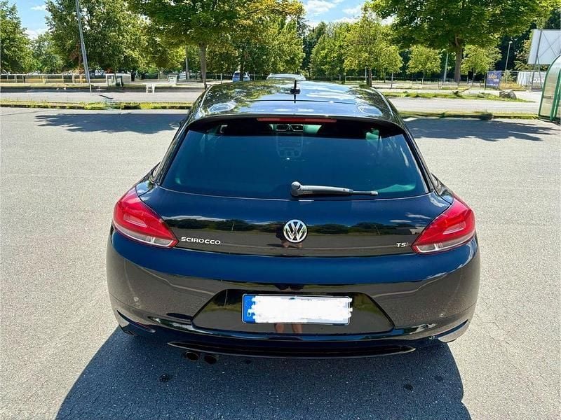 Second-hand VW Scirocco 122 CP (89 kW) 2009 Negru Coupe