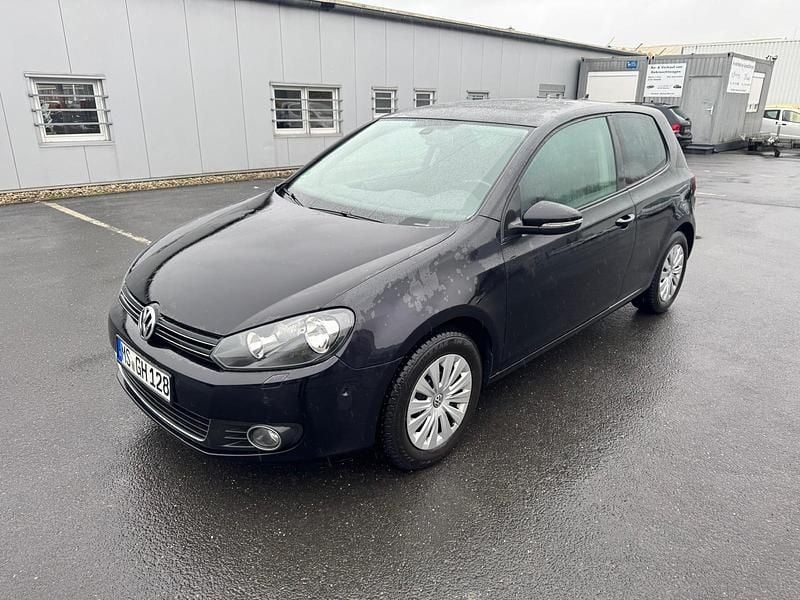 Gebraucht VW Golf VI 122 PS (89 kW) 2010 Blau Kleinwagen