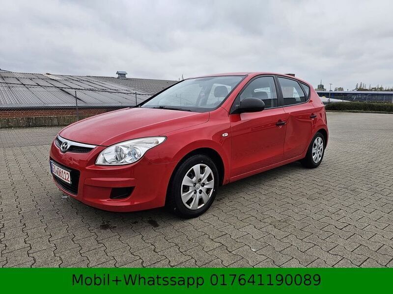 Rot Gebraucht 2008 Hyundai i30 Classic Limousine | 1.999 € (Superpreis) - Bild 1/4