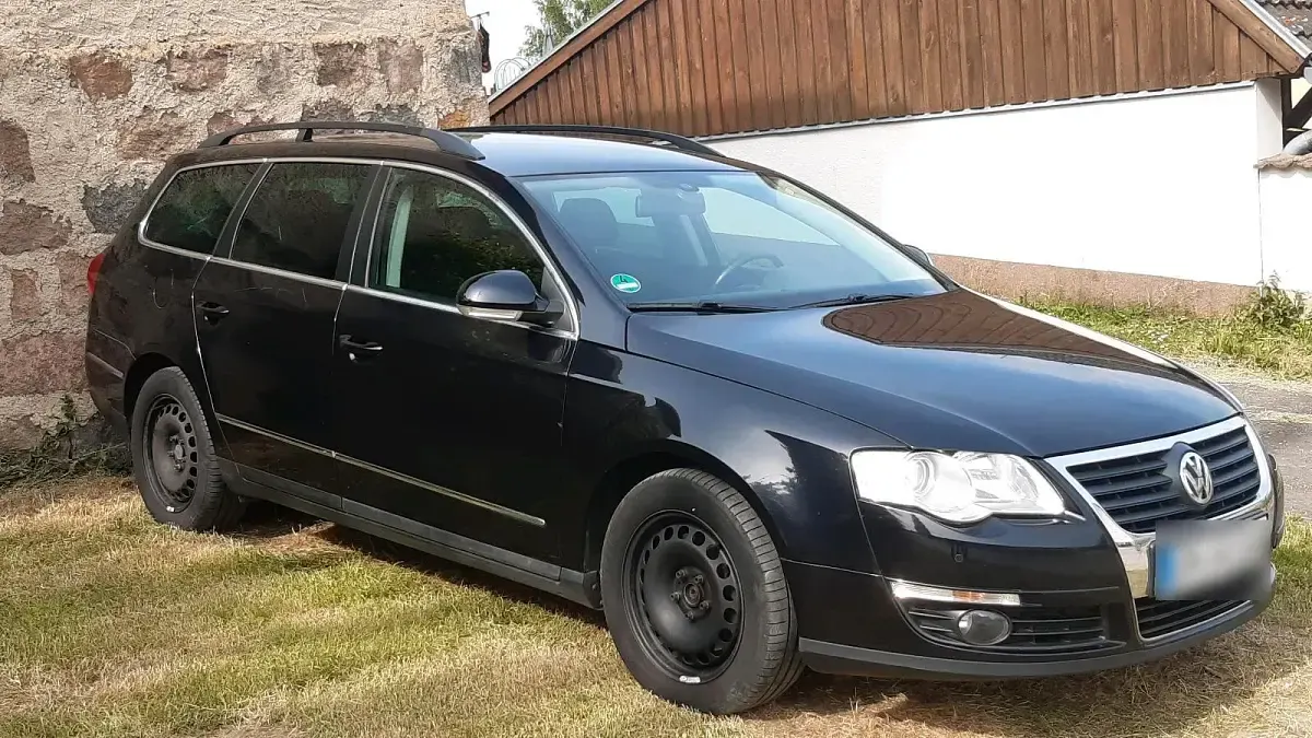 Gebraucht VW Passat 140 PS (102 kW) 2008 Schwarz Kombi