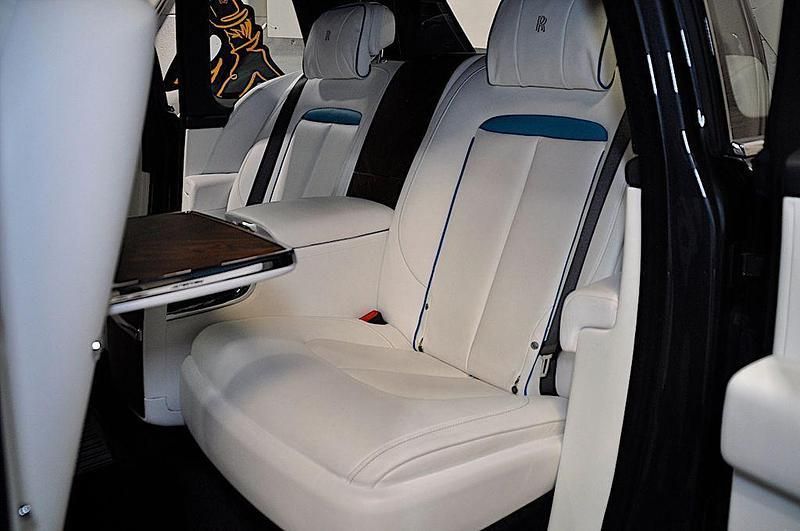 Gebraucht Rolls Royce Cullinan 571 PS (419 kW) 2020 Blau SUV