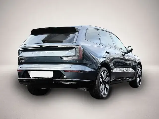 Gebraucht Volvo EX90 Ultra 300 kW (408 PS) 2026 Blau SUV