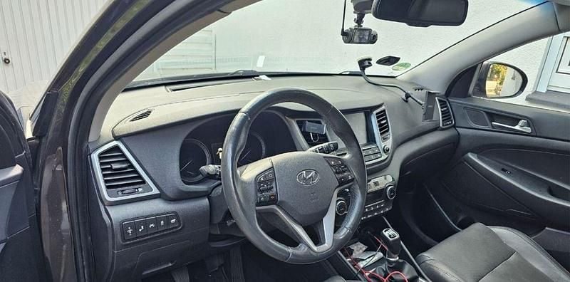 Gebraucht Hyundai Tucson Advantage 177 PS (130 kW) 2018 Grau SUV