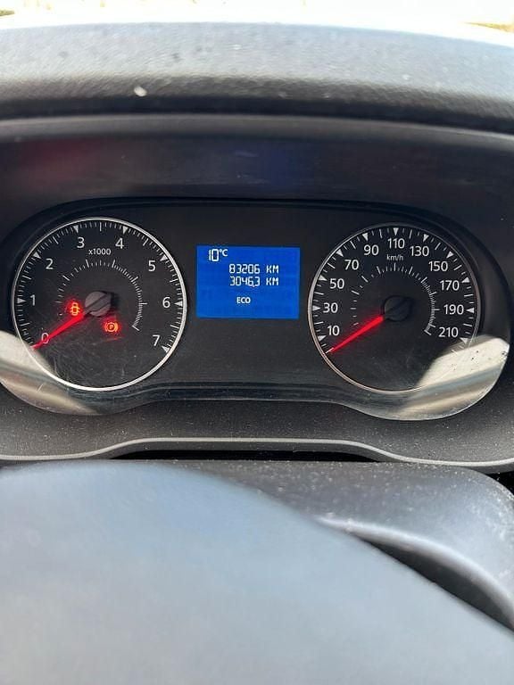 Gebraucht Dacia Duster Acces 114 PS (83 kW) 2018 Weiß SUV