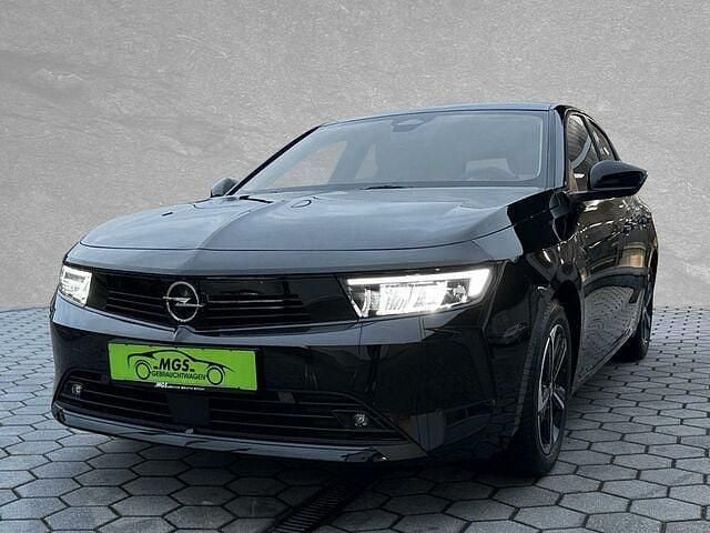 Gebraucht Opel Astra Enjoy 110 PS (80 kW) 2024 Karbon schwar metallic (metallic) Limousine