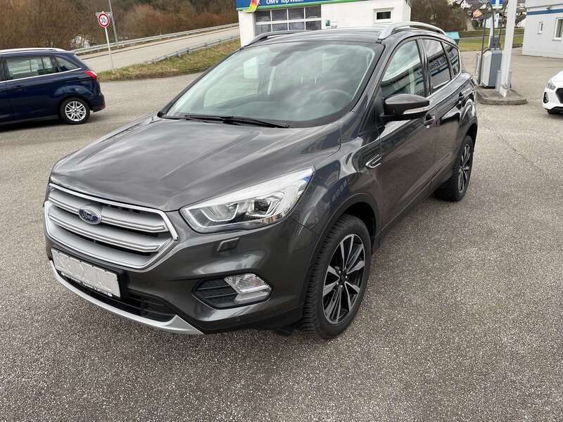 Grau Gebraucht 2019 Ford Kuga Cool & Connect SUV | 19.499 € (Fairer Preis) - Bild 1/4