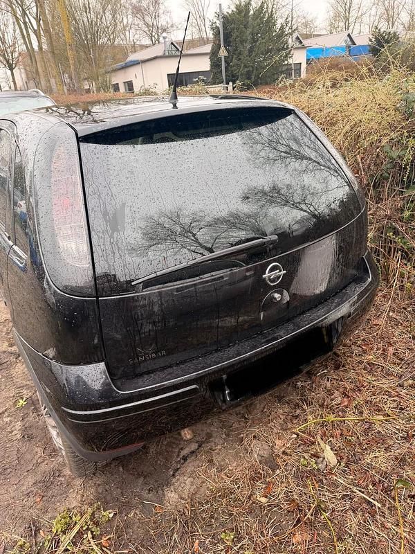 Gebraucht Opel Corsa 75 PS (55 kW) 2004 Schwarz Kleinwagen