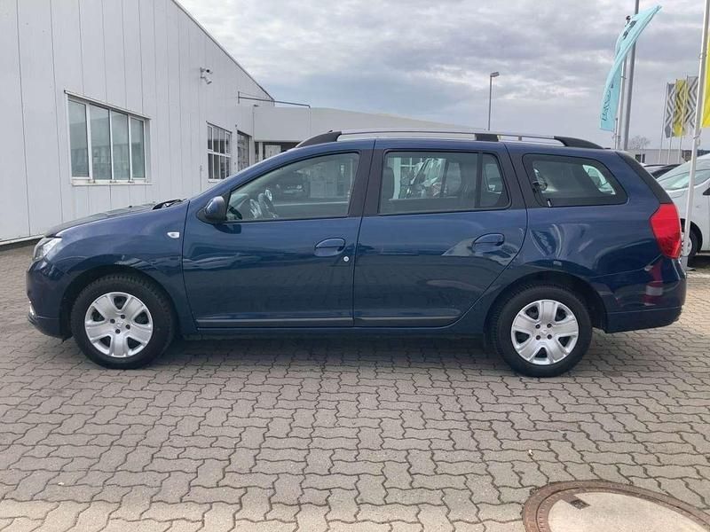 Gebraucht Dacia Logan Comfort 90 PS (66 kW) 2018 Kosmosblau Kombi