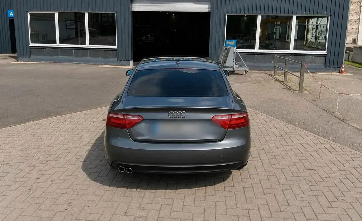 Gebraucht Audi A5 Sportback 190 PS (139 kW) 2015 Grau Kleinwagen
