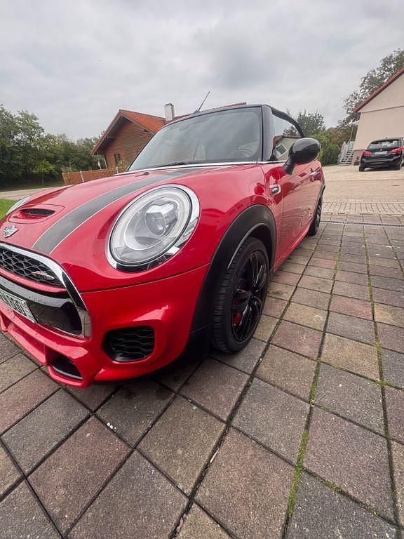 Rot Gebraucht 2017 Mini John Cooper Works Cabriolet Cabrio | 22.800 € (Superpreis) - Bild 1/4