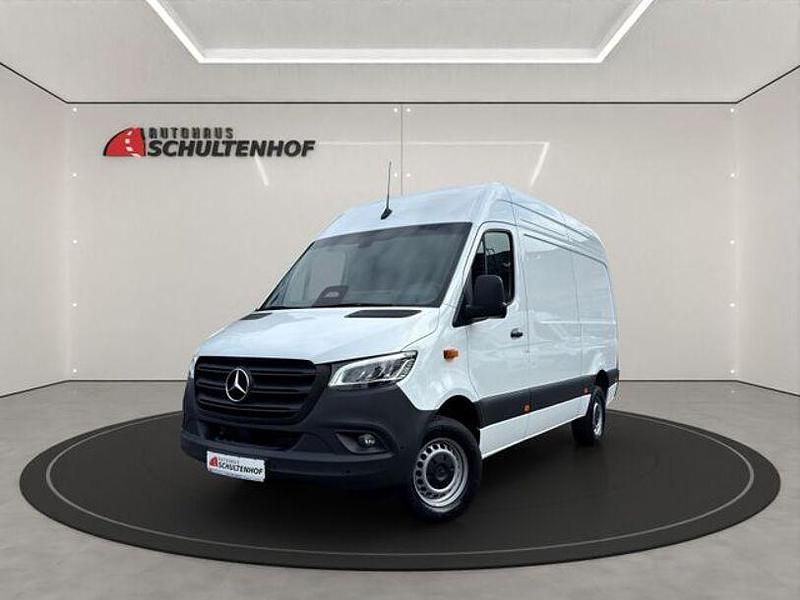 Gebraucht Mercedes Sprinter 170 PS (125 kW) 2024 Weiß Van