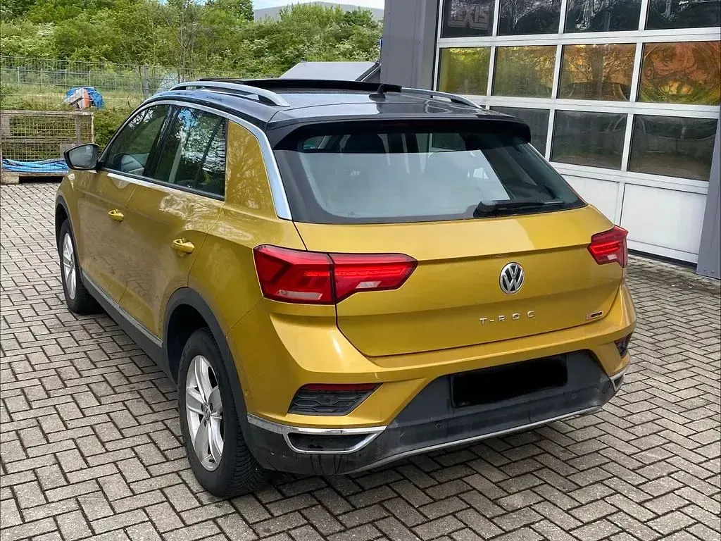 Gebraucht VW T-Roc 150 PS (110 kW) 2018 Gold SUV