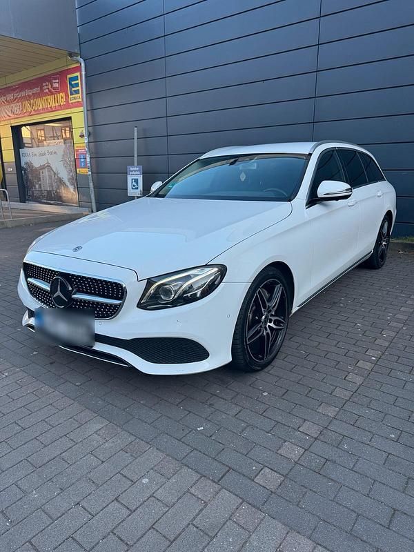 Gebraucht 2017 Mercedes E350 Kombi | 16.900 € (Guter Preis) - Bild 1/4