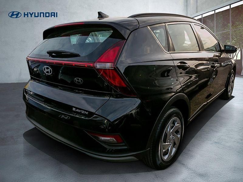 Neu Hyundai Bayon Select 101 PS (74 kW) 2025 Schwarz SUV