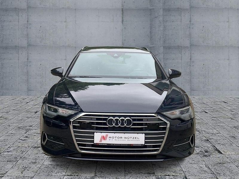 Gebraucht Audi A6 Ambiente 204 PS (150 kW) 2021 Firmamentblau metallic Kombi