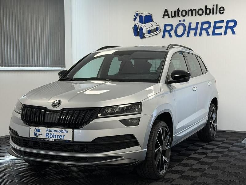 Silber Gebraucht 2021 Skoda Karoq SportLine SUV | 21.950 € (Fairer Preis) - Bild 1/4