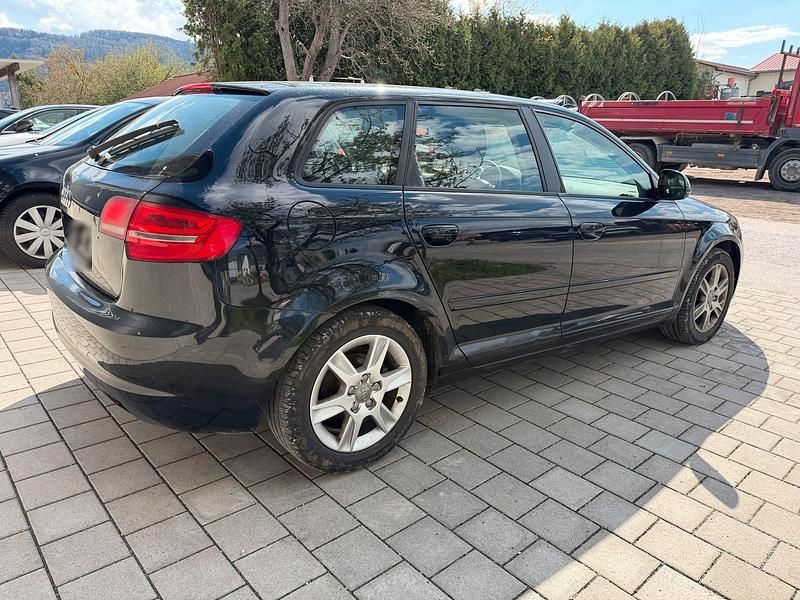 Usado Audi A3 105 HP (77 kW) 2010 Preto Citadino