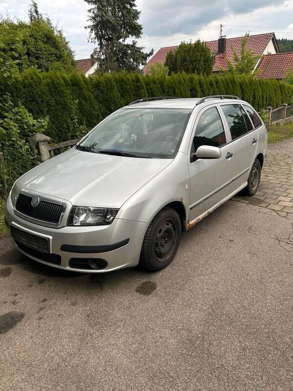 Silber Gebraucht 2005 Skoda Fabia Kombi | 1.190 € (Fairer Preis) - Bild 1/4