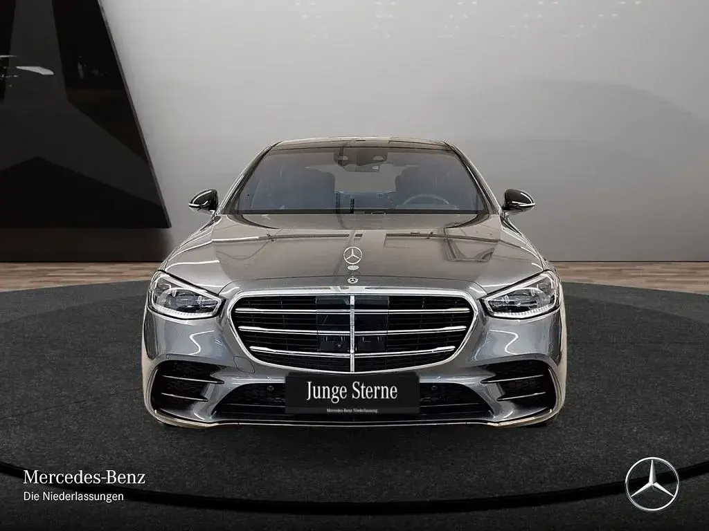 Gebraucht Mercedes S580 AMG 367 PS (269 kW) 2025 Grau Limousine