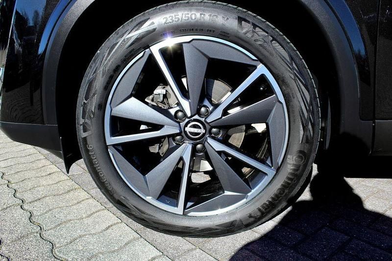 Gebraucht Nissan Qashqai Tekna 158 PS (116 kW) 2022 Schwarz SUV